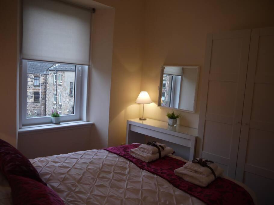 Fabulous Location, One Bedroom West End Flat, Just Off Byres Rd, Close To Sec & Hydro Глазго Экстерьер фото